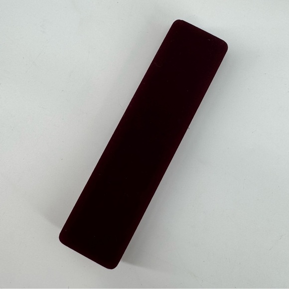 Helzberg Diamonds Empty Box for bracelets - Picture 2 of 5